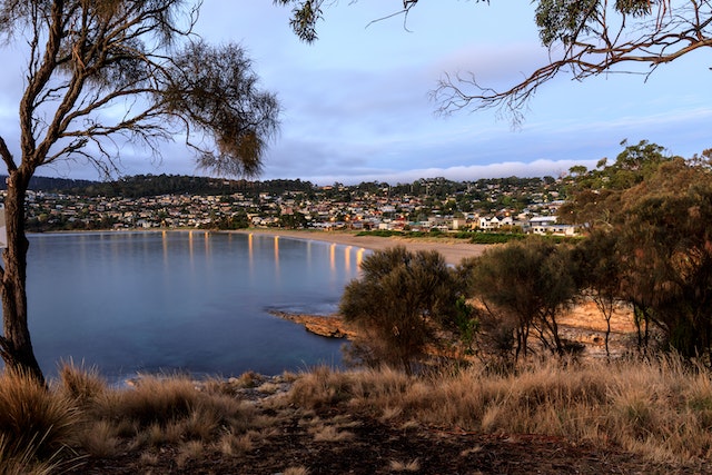 Coastal Adventures and Beachside Camping